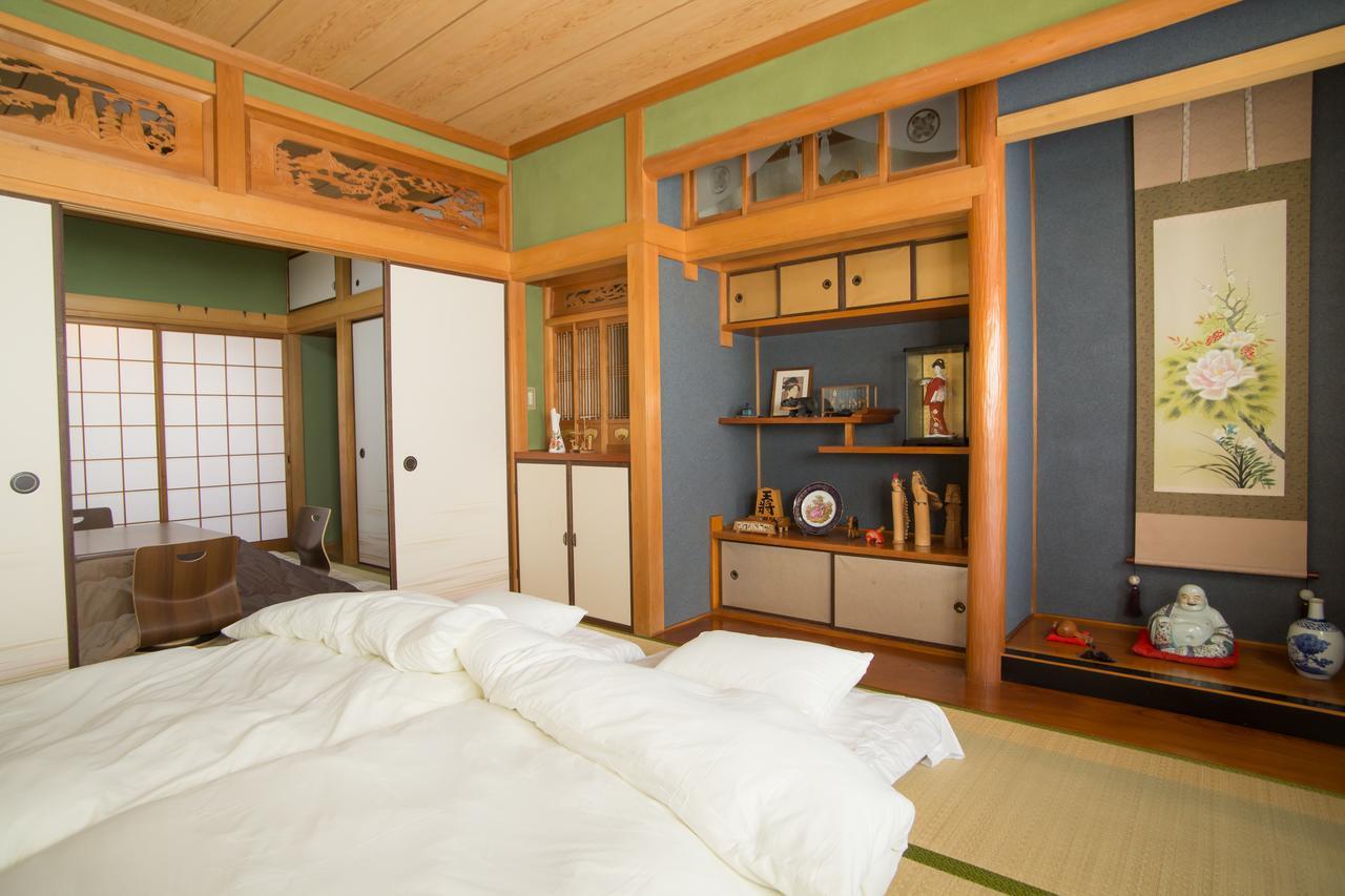 Guest House DOUGO-YADO Matsuyama  Extérieur photo