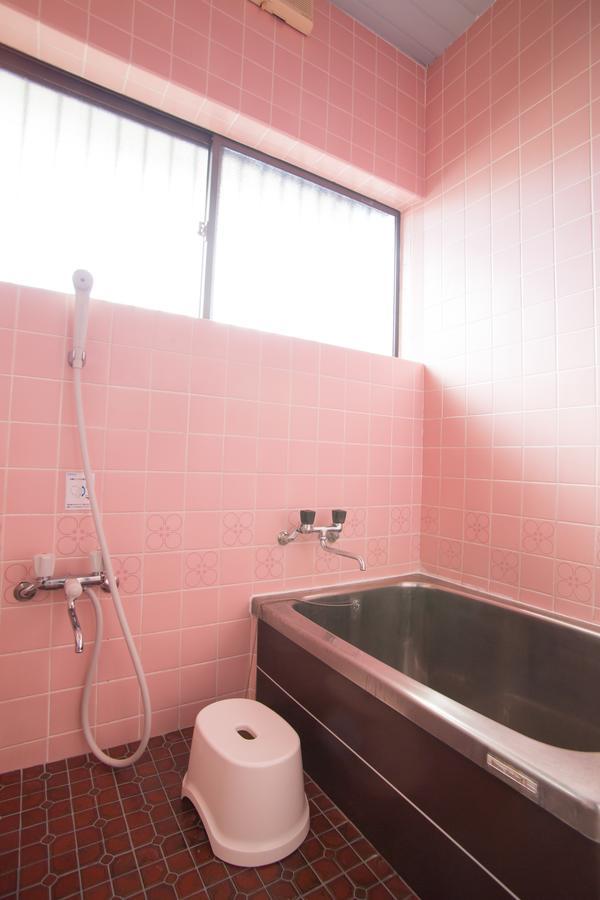 Guest House DOUGO-YADO Matsuyama  Extérieur photo