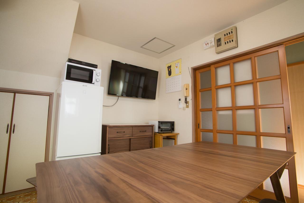 Guest House DOUGO-YADO Matsuyama  Extérieur photo